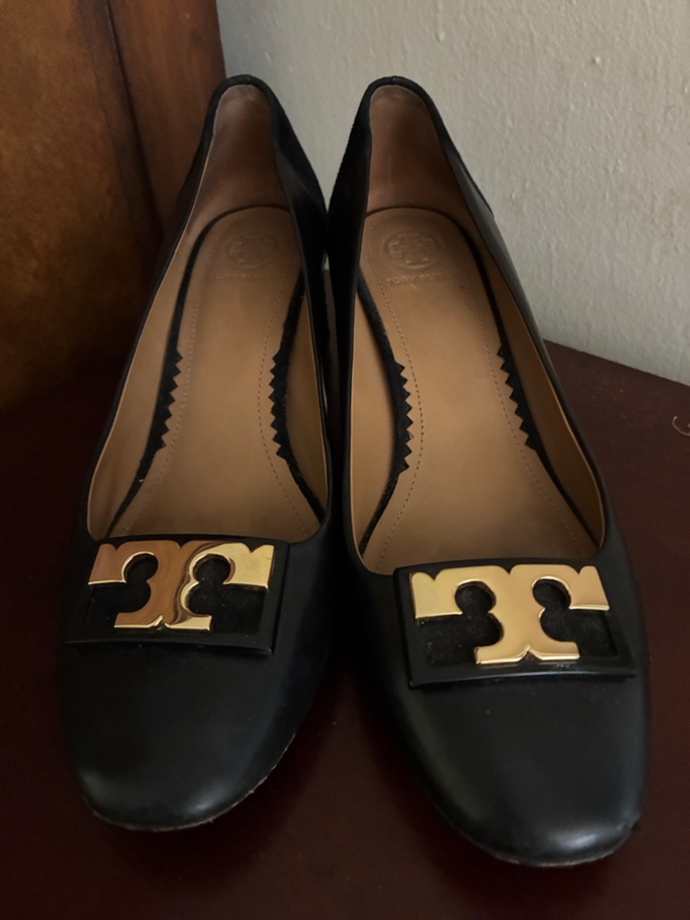 Tory Burch Black Leather and Suede (heel) shoes with Gold Logo.